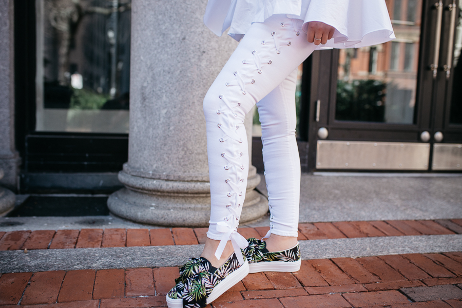 DIY LACE UP JEANS -PROVERBIAL HEARTS