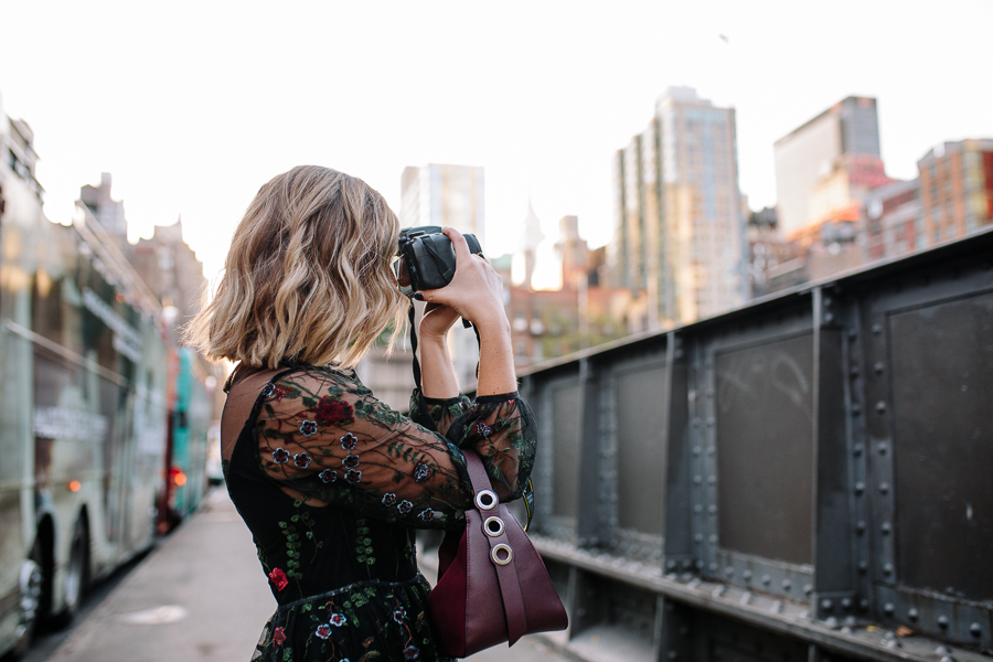 chicwish floral dress, floral dress, dirty blond hair, top NYC blogger, boston blogger, shoulder length hair, fall fashion, photography